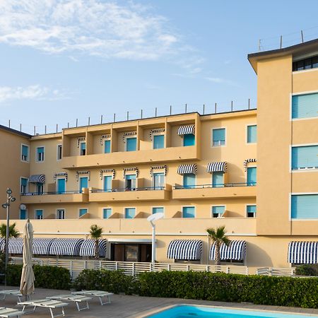Hotel Stella Marina Marina di Cecina Exterior foto