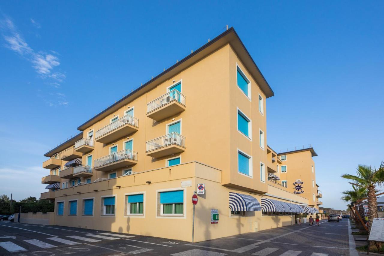 Hotel Stella Marina Marina di Cecina Exterior foto