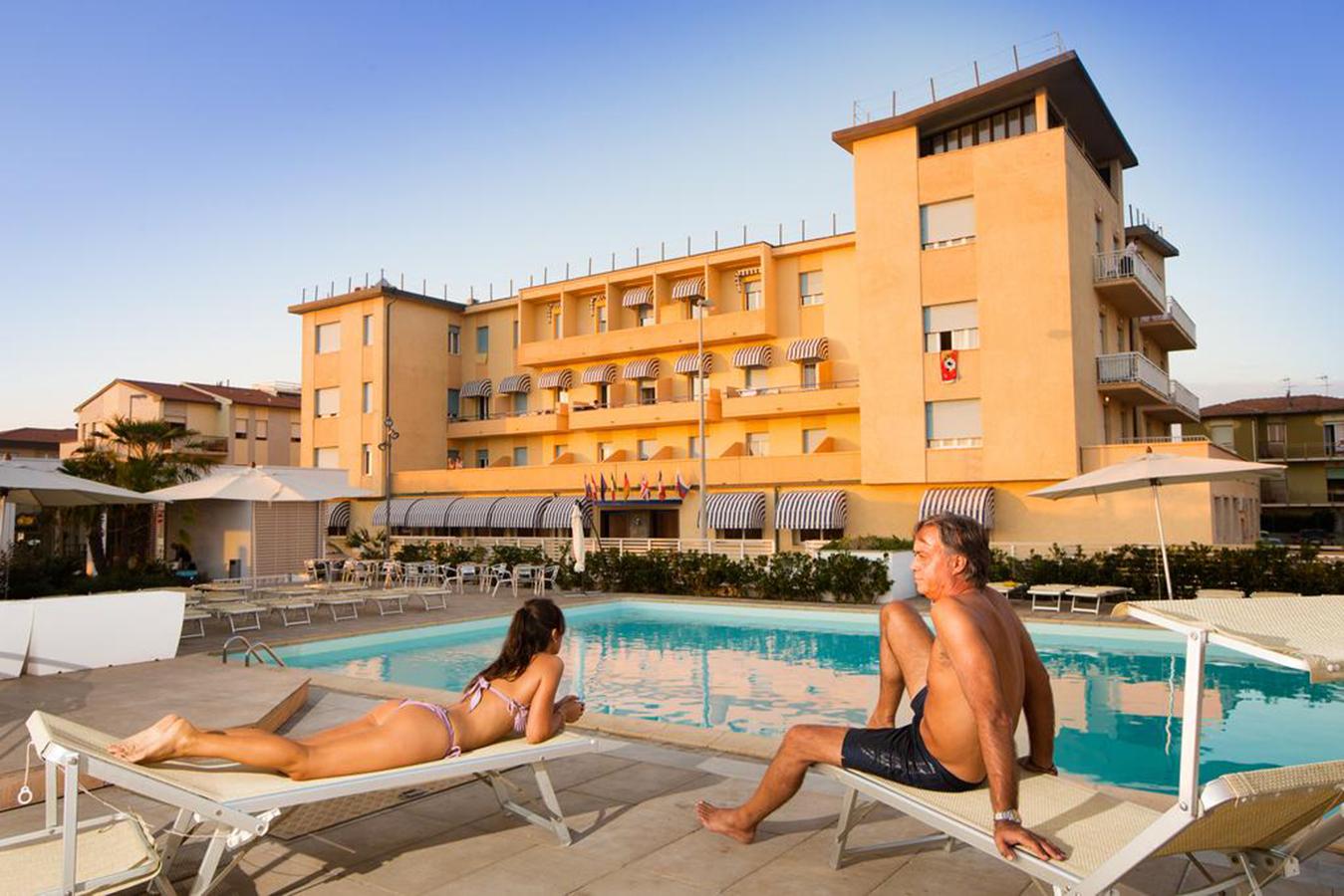 Hotel Stella Marina Marina di Cecina Exterior foto